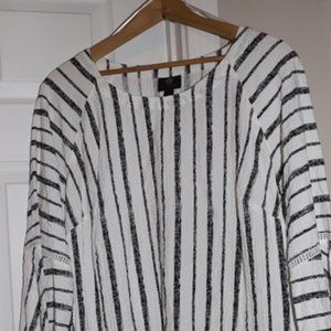 JM Collections White and Black Penstriped